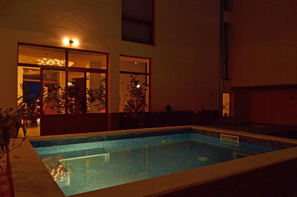 Svetlana Hotel Byala  Exterior foto